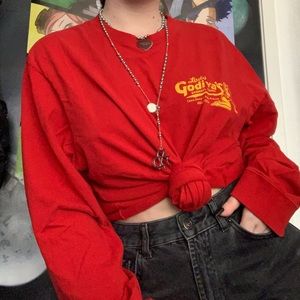 comfy red graphic long sleeve❤️